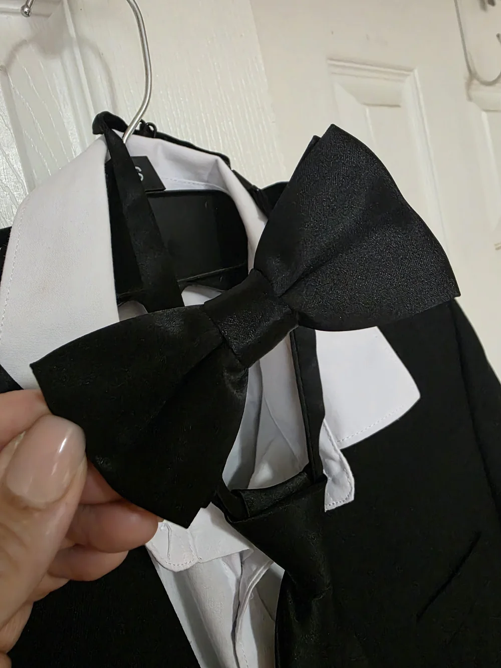 Classic Black Boys Suit Jacket & Pants Set with White Shirt